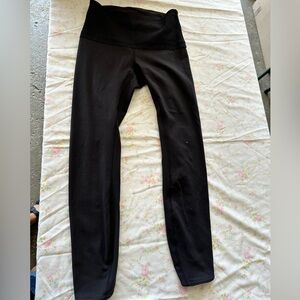 Lululemon black leggings size 6